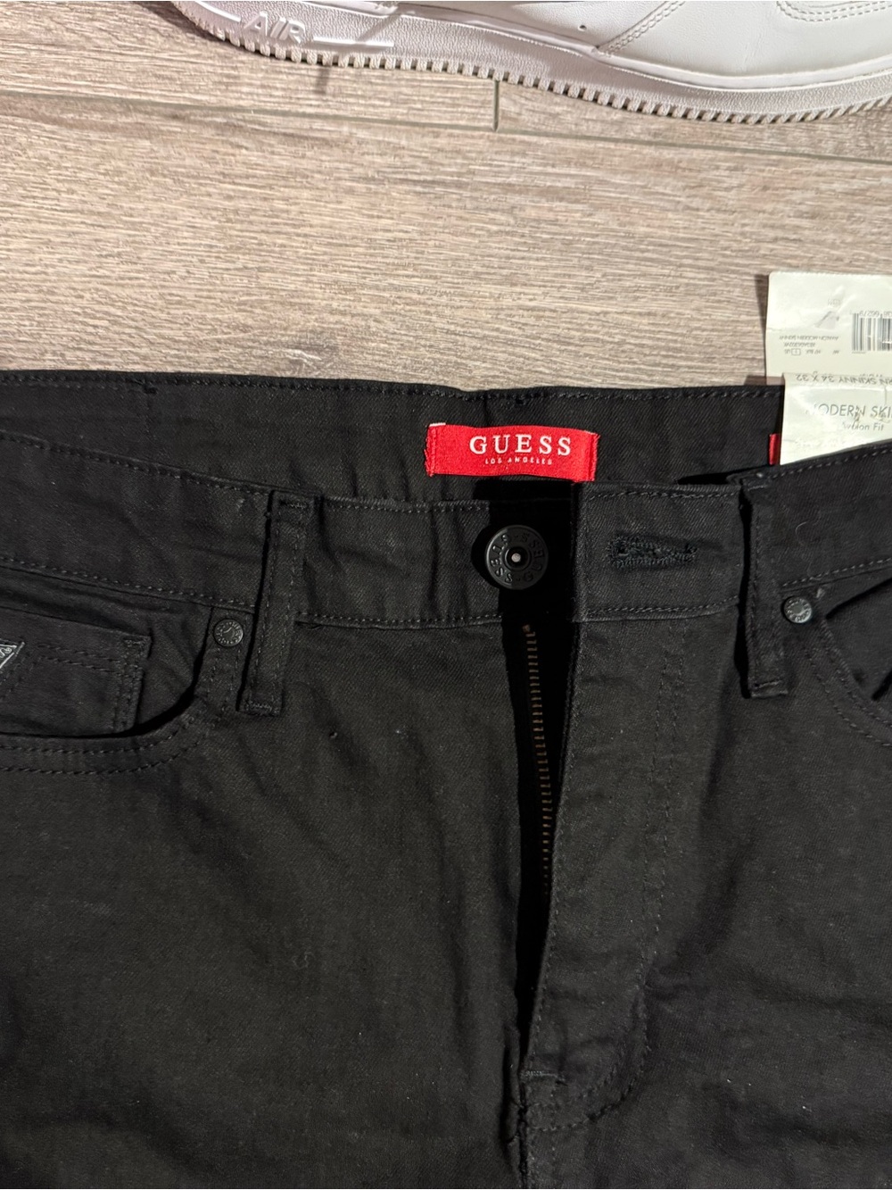 GUESS Black Modern Skinny Jeans - Picture 3 of 9